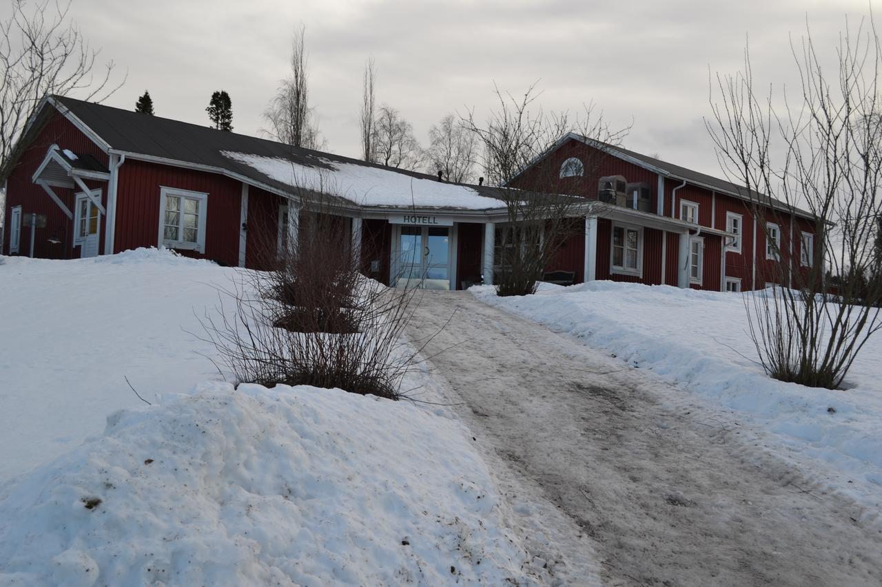 Juthbacka Hotell Uusikaarlepyy Exterior foto